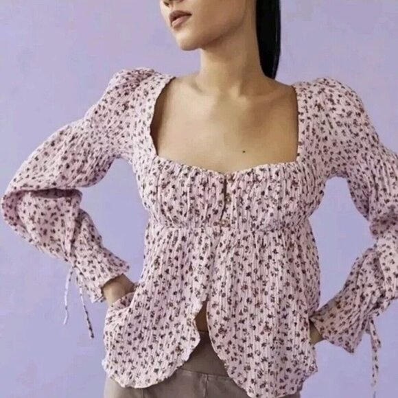 Urban Outfitters NWT Pink Ditzy Floral Milkmaid Babydoll Top - Picture 1 of 6